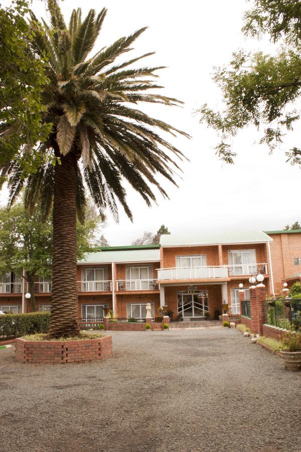 Hotel Mount Maluti - Lesotho Mohales Hoek Экстерьер фото