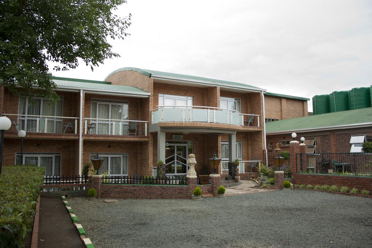 Hotel Mount Maluti - Lesotho Mohales Hoek Экстерьер фото